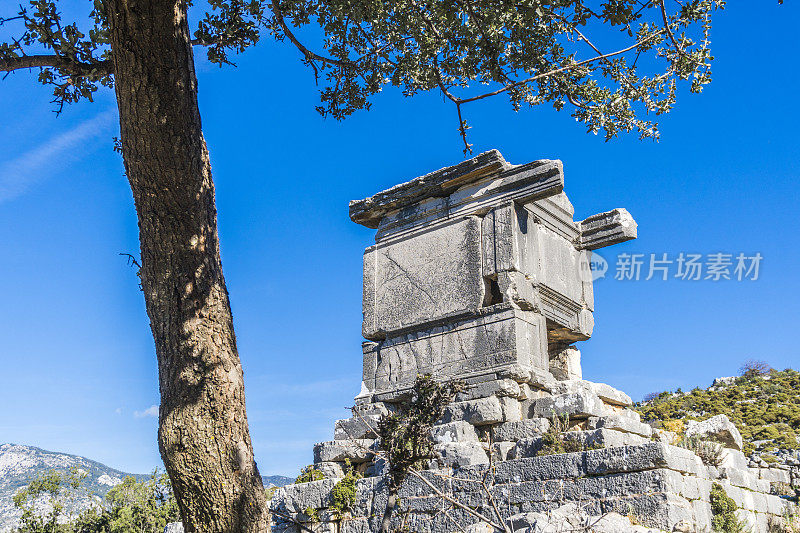 来自Dodurga村的Sidyma古城。Fethiye, Mugla，土耳其。